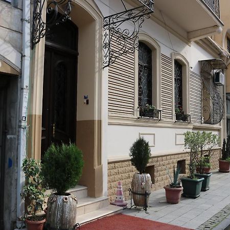Luxors Garden Hotel Batoemi Buitenkant foto
